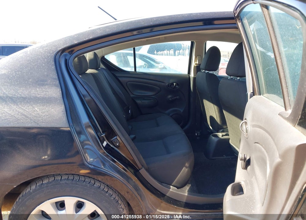 2018 NISSAN VERSA 1.6 S+ VIN: 3N1CN7AP3JL887958