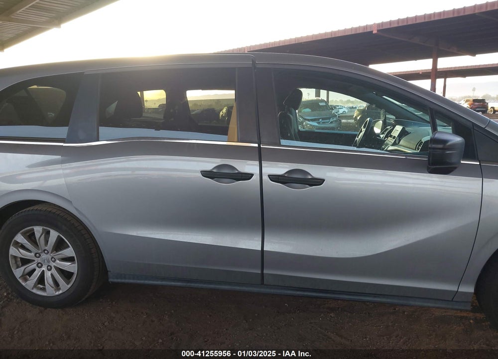 2019 HONDA ODYSSEY LX VIN: 5FNRL6H28KB123671