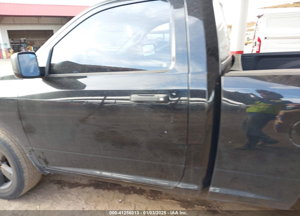 2014 RAM 1500 EXPRESS VIN: 3C6JR6AT4EG274821