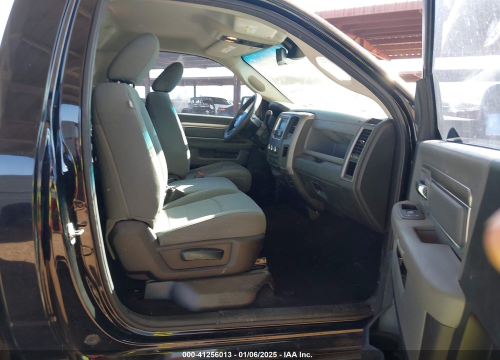 2014 RAM 1500 EXPRESS VIN: 3C6JR6AT4EG274821