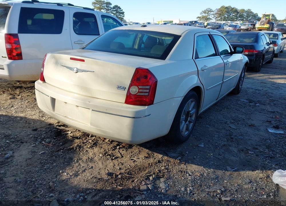 2009 CHRYSLER 300 VIN: 2C3LA53V09H575551
