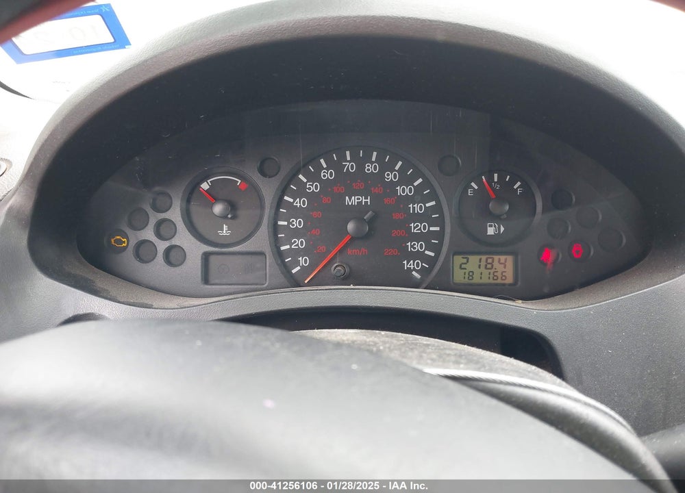 2006 FORD FOCUS VIN: 1FAFP31N06W165768
