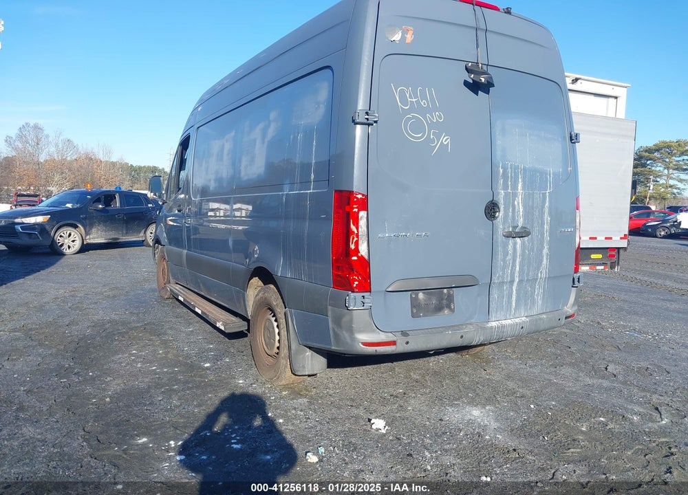 2019 MERCEDES-BENZ SPRINTER 2500 HIGH ROOF V6/STANDARD ROOF V6 VIN: WD4PF0CD5KP104611