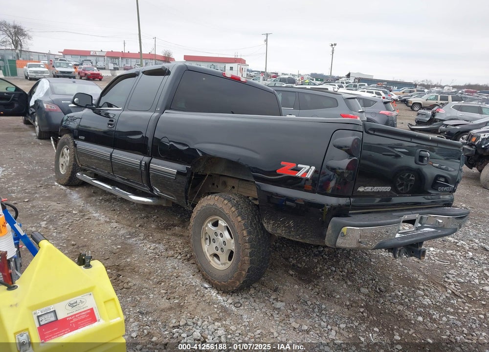 2000 CHEVROLET SILVERADO 1500 LS VIN: 2GCEK19T7Y1283970