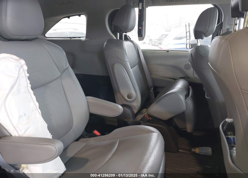 2022 TOYOTA SIENNA LIMITED VIN: 5TDZSKFC4NS045056