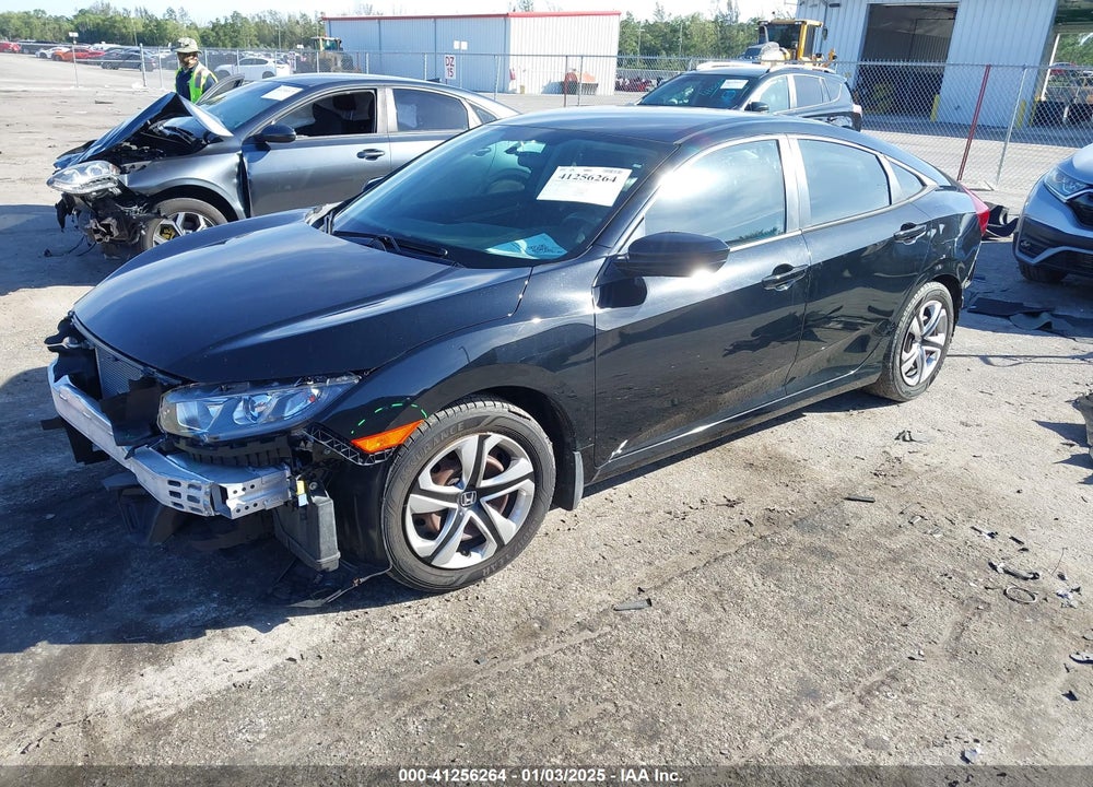 2017 HONDA CIVIC VIN: 19XFC2F58HE001996