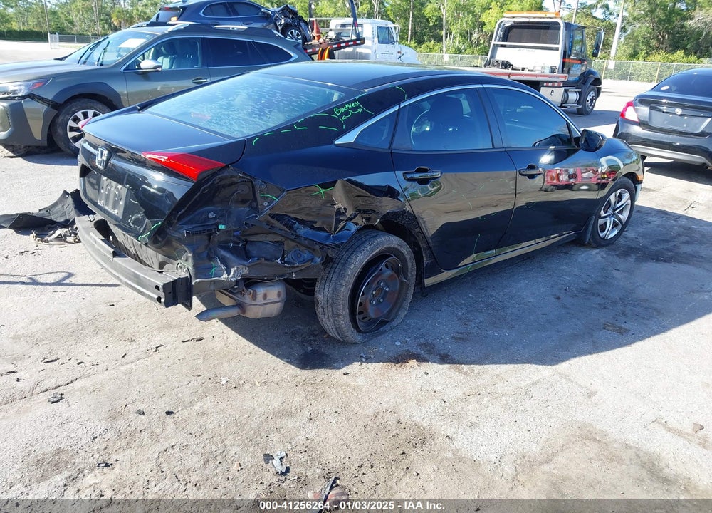 2017 HONDA CIVIC VIN: 19XFC2F58HE001996