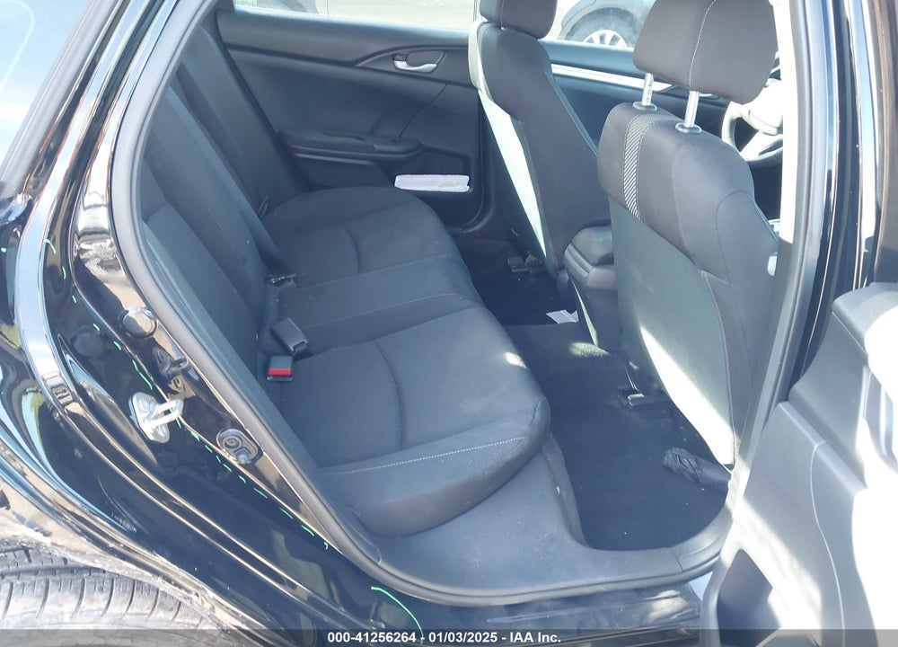 2017 HONDA CIVIC VIN: 19XFC2F58HE001996