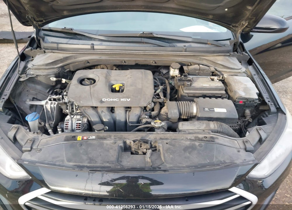 2018 HYUNDAI ELANTRA VIN: 5NPD84LF9JH380655
