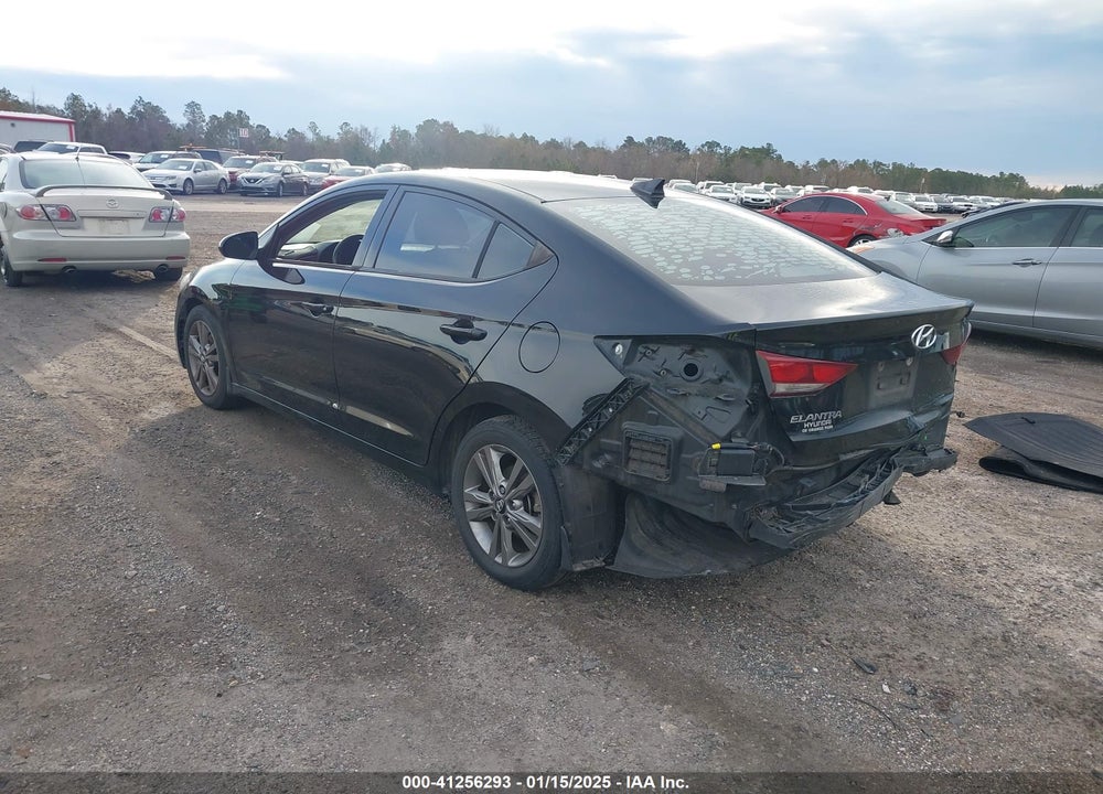 2018 HYUNDAI ELANTRA VIN: 5NPD84LF9JH380655