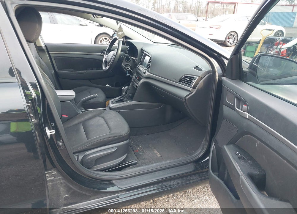 2018 HYUNDAI ELANTRA VIN: 5NPD84LF9JH380655