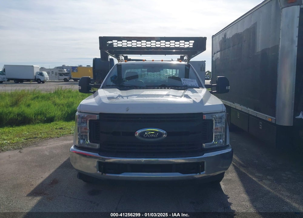 2017 FORD F-350 CHASSIS XL VIN: 1FDRF3G63HED58978