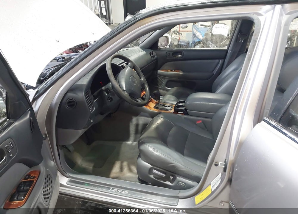 1998 LEXUS LS 400 VIN: JT8BH28F7W0107656