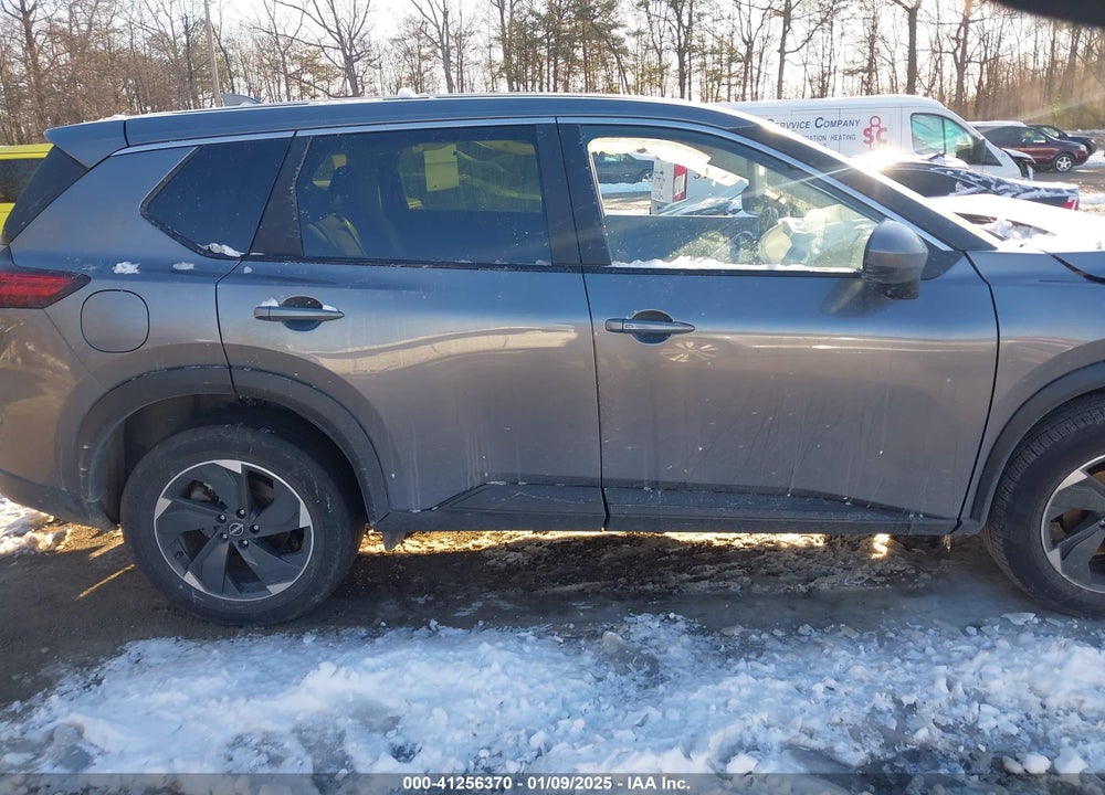 2024 NISSAN ROGUE VIN: JN8BT3BB5RW422330
