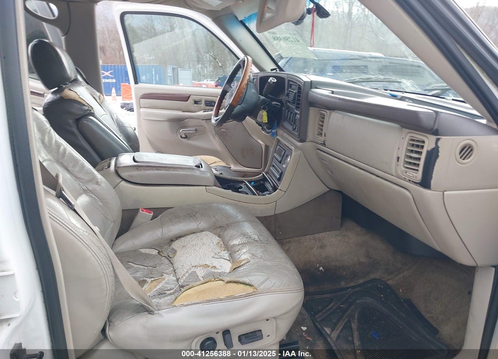 2002 CADILLAC ESCALADE STANDARD VIN: 1GYEK63N32R115873