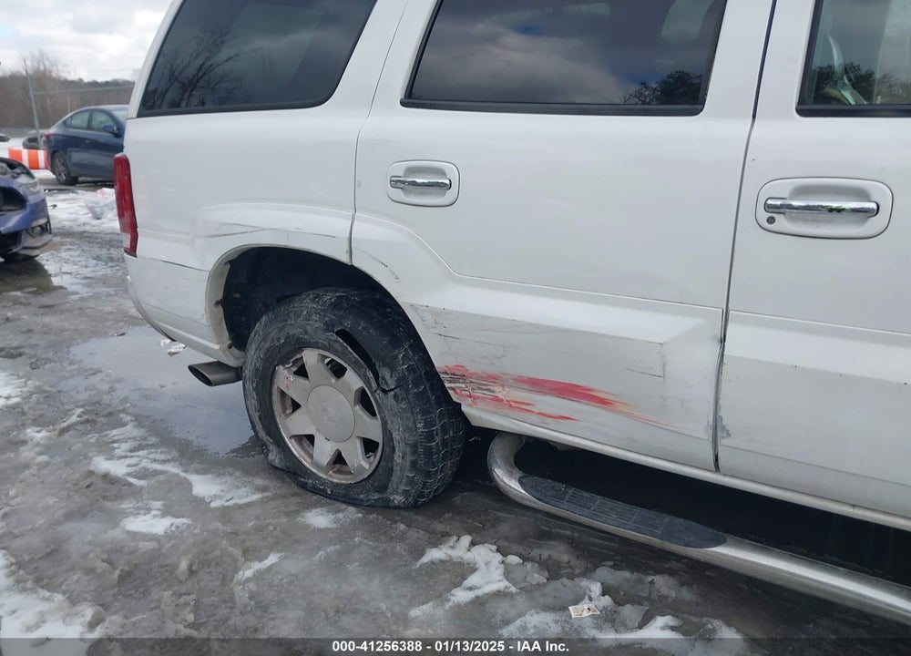 2002 CADILLAC ESCALADE STANDARD VIN: 1GYEK63N32R115873