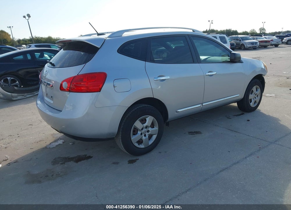 2015 NISSAN ROGUE SELECT S VIN: JN8AS5MT6FW151399