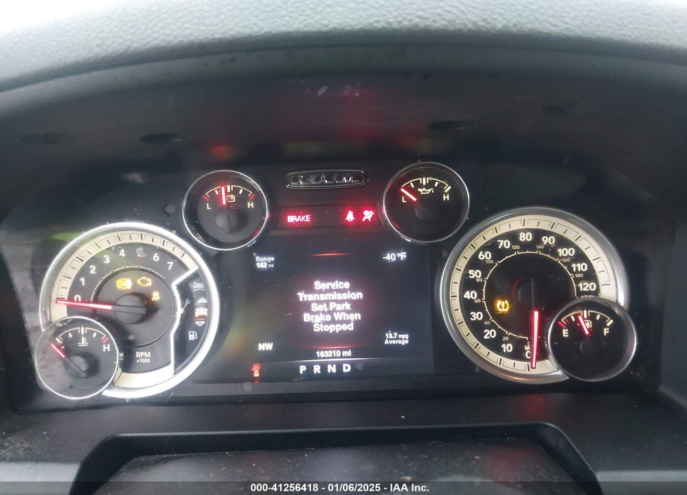 2016 RAM 1500 VIN: 1C6RR7LG6GS273741