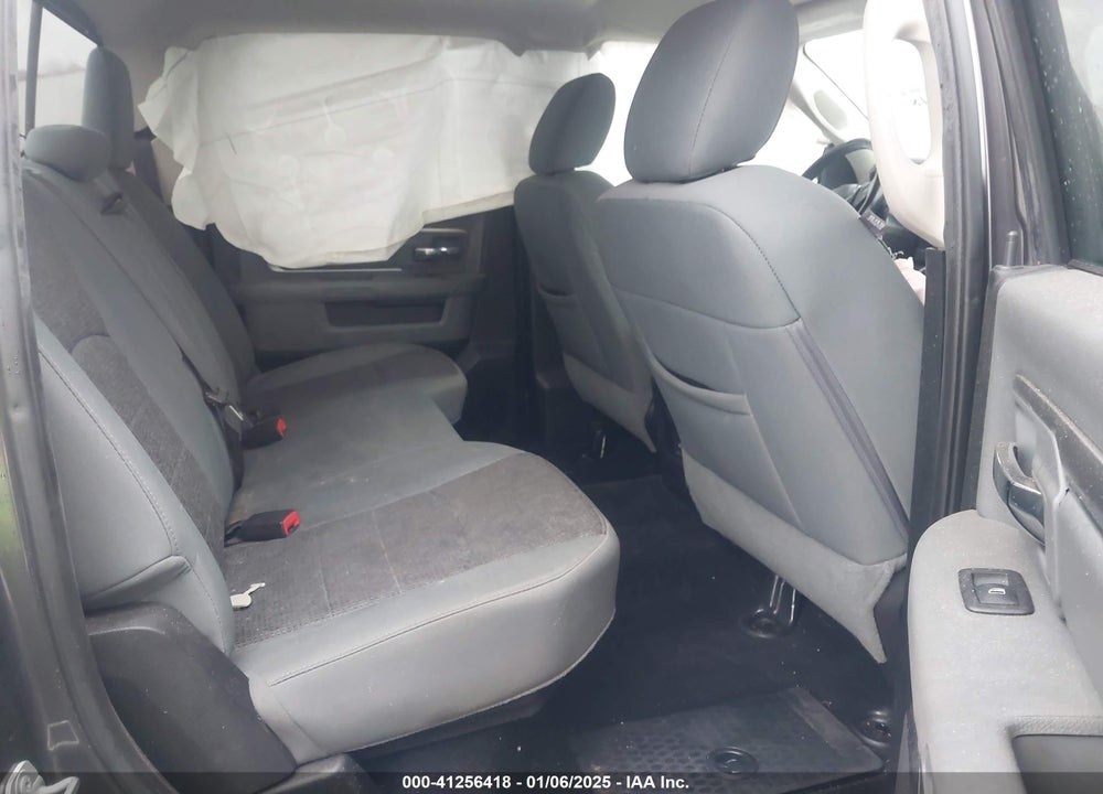 2016 RAM 1500 VIN: 1C6RR7LG6GS273741