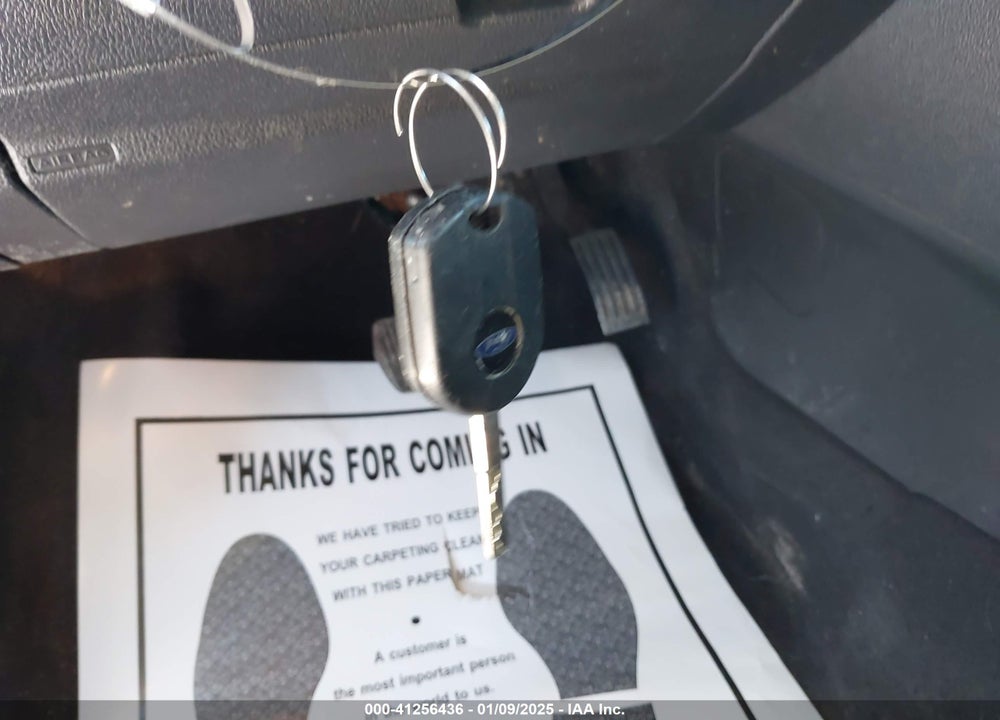 2018 FORD FOCUS VIN: 1FADP3K29JL325569