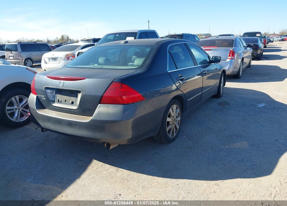 2006 HONDA ACCORD VIN: 1HGCM66556A028081
