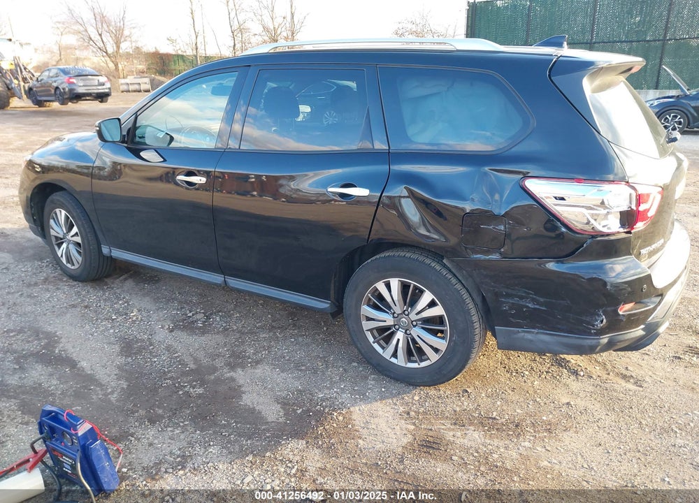 2019 NISSAN PATHFINDER SV VIN: 5N1DR2MM2KC639591