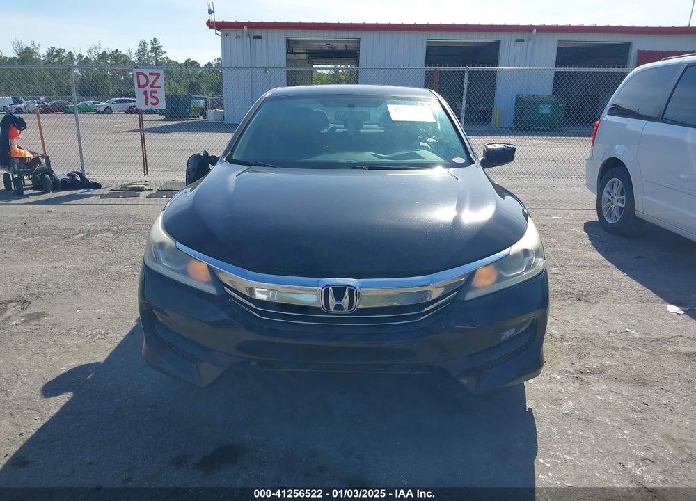2016 HONDA ACCORD VIN: 1HGCR2F33GA230167