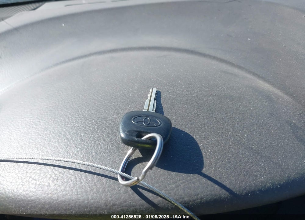 2006 TOYOTA SIENNA XLE VIN: 5TDZA22C76S427818