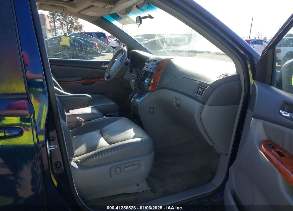 2006 TOYOTA SIENNA XLE VIN: 5TDZA22C76S427818
