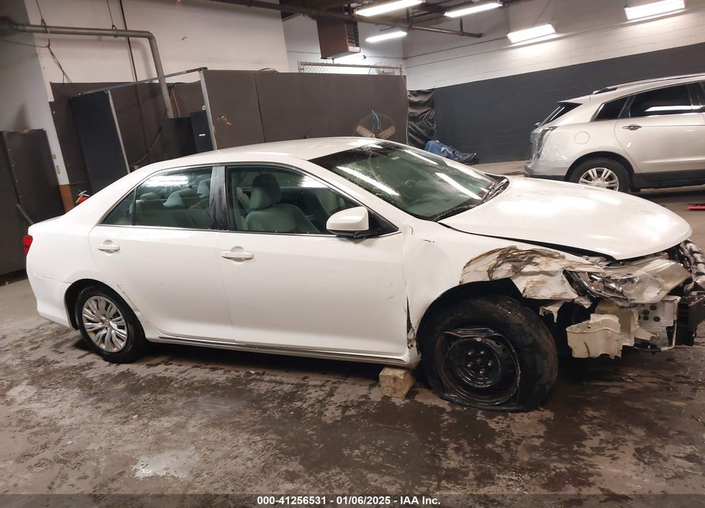2013 TOYOTA CAMRY LE VIN: 4T1BF1FK7DU637631