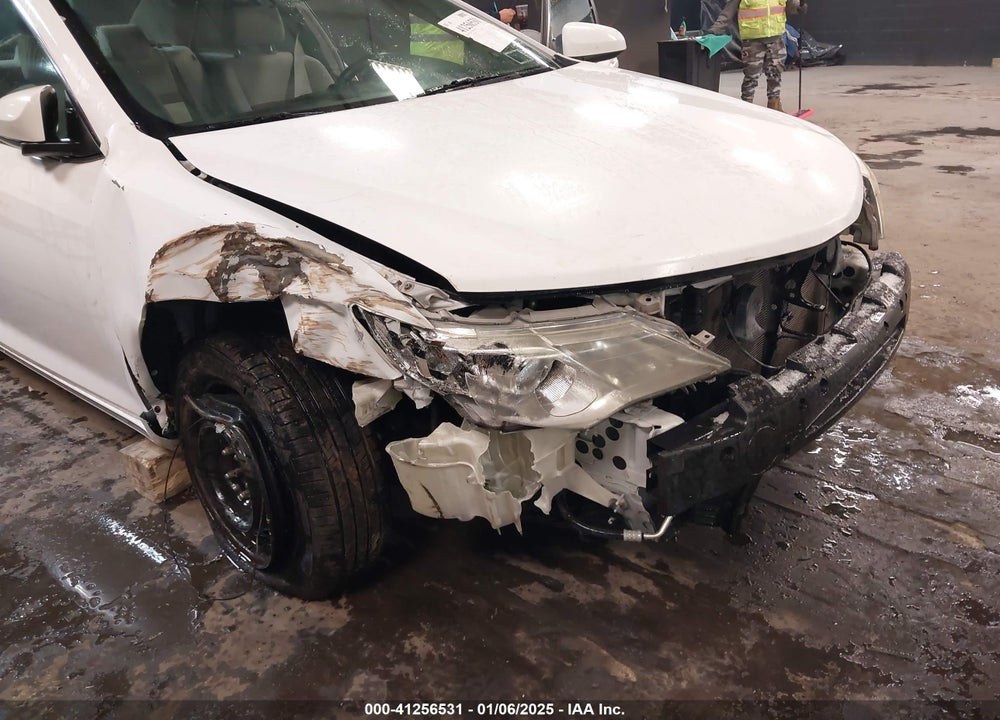 2013 TOYOTA CAMRY LE VIN: 4T1BF1FK7DU637631
