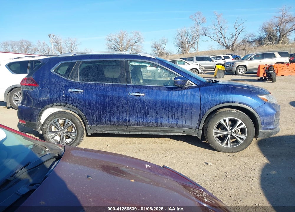 2019 NISSAN ROGUE SV VIN: JN8AT2MV4KW395334