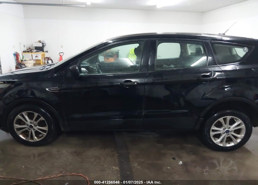 2018 FORD ESCAPE S VIN: 1FMCU0F79JUA19660