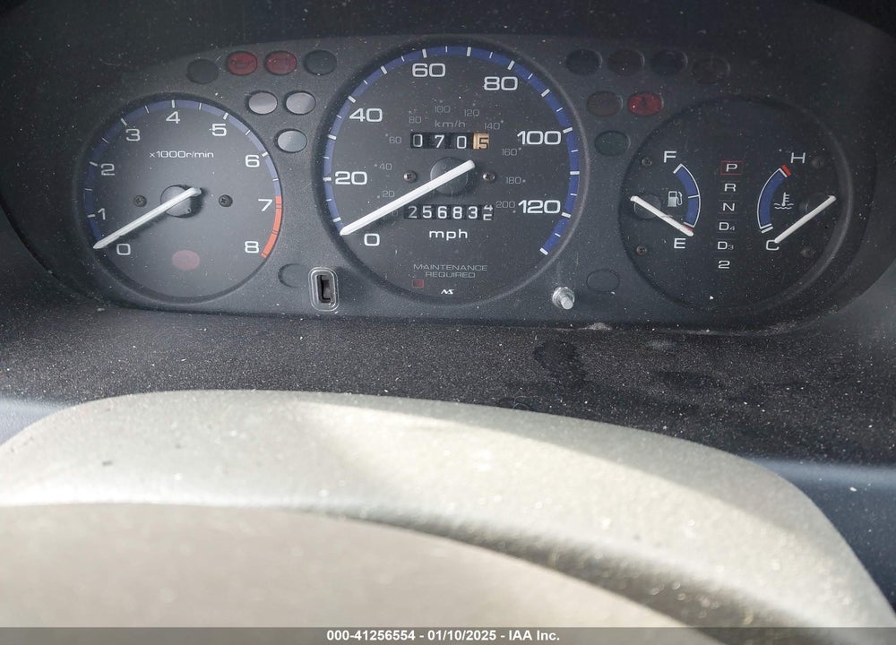 2000 HONDA CIVIC LX VIN: 1HGEJ6678YL052045