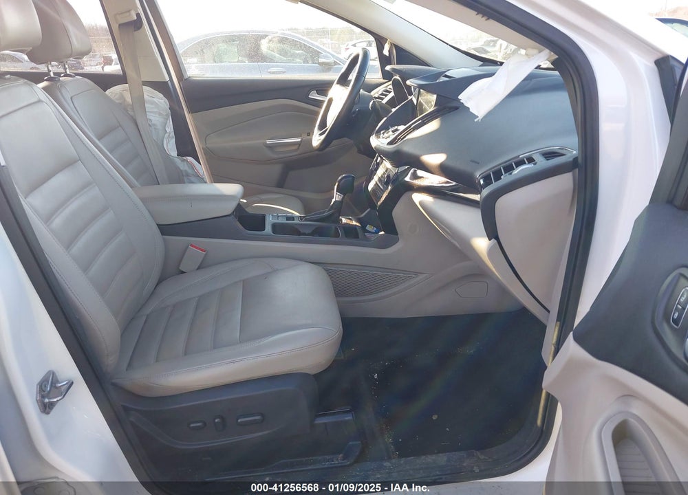 2017 FORD ESCAPE TITANIUM VIN: 1FMCU9J96HUC07656