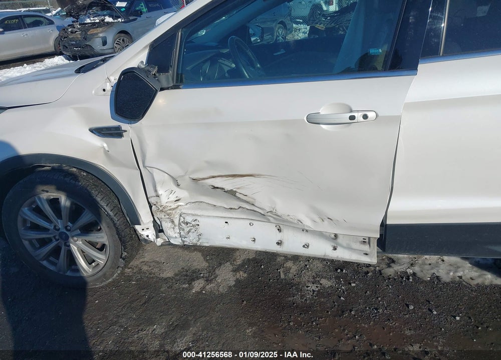 2017 FORD ESCAPE TITANIUM VIN: 1FMCU9J96HUC07656