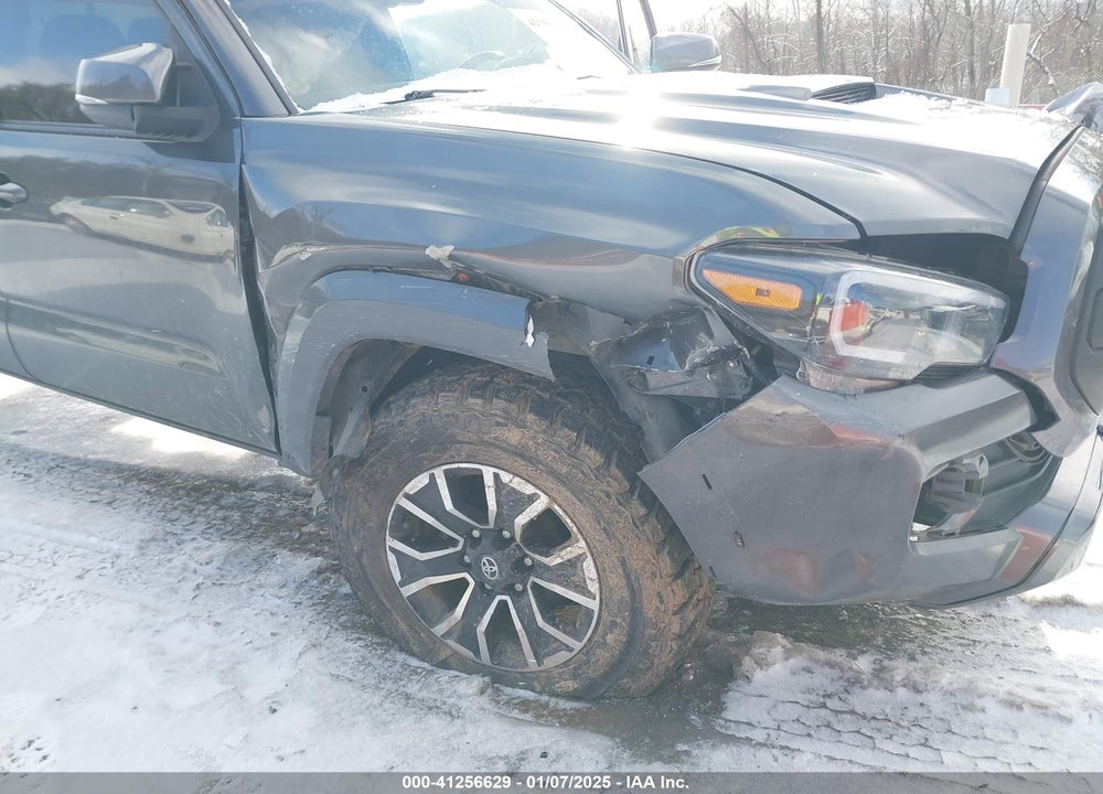 2016 TOYOTA TACOMA TRD SPORT VIN: 3TMCZ5AN9GM010916