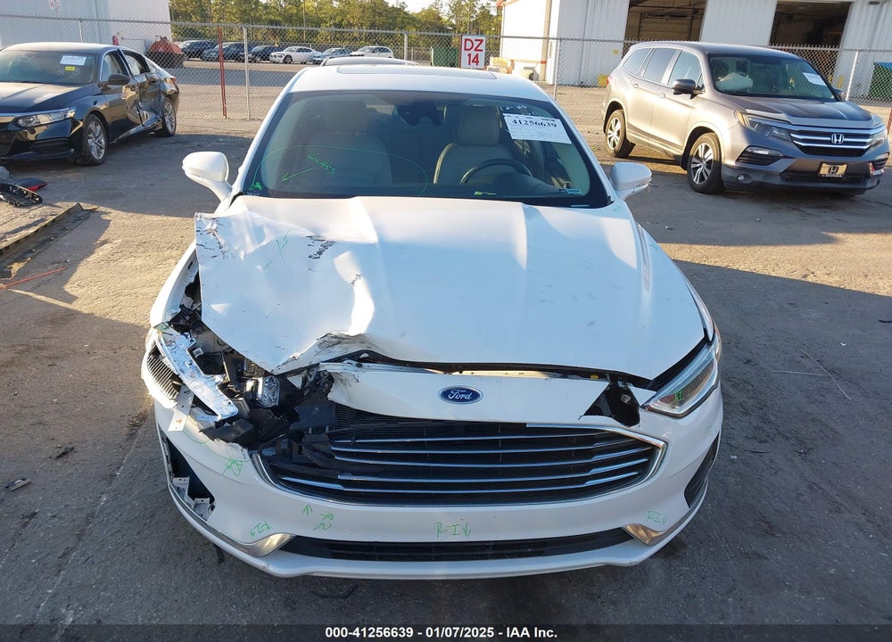 2019 FORD FUSION VIN: 3FA6P0CD6KR150367