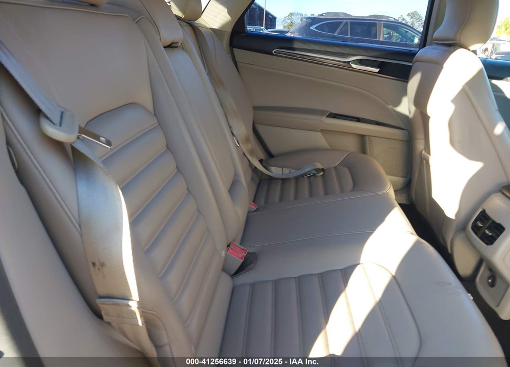 2019 FORD FUSION VIN: 3FA6P0CD6KR150367