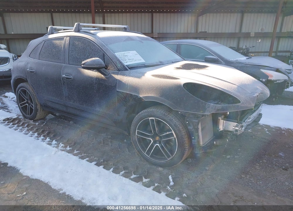 2019 PORSCHE MACAN S VIN: WP1AB2A50KLB31319