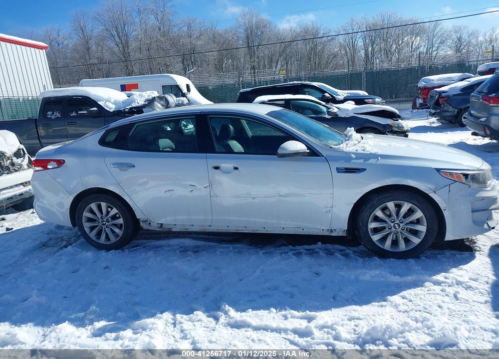 2016 KIA OPTIMA VIN: 5XXGU4L30GG087892