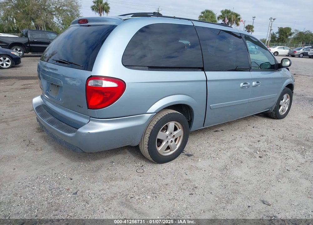 2006 DODGE GRAND CARAVAN SXT VIN: 2D4GP44L56R827693