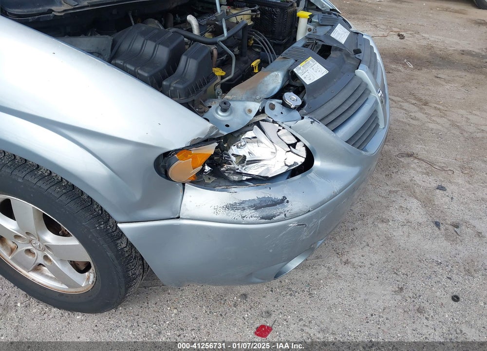 2006 DODGE GRAND CARAVAN SXT VIN: 2D4GP44L56R827693