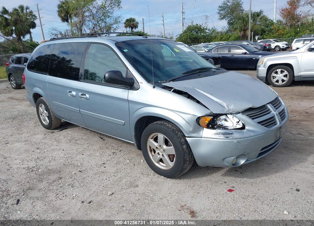 2006 DODGE GRAND CARAVAN SXT VIN: 2D4GP44L56R827693