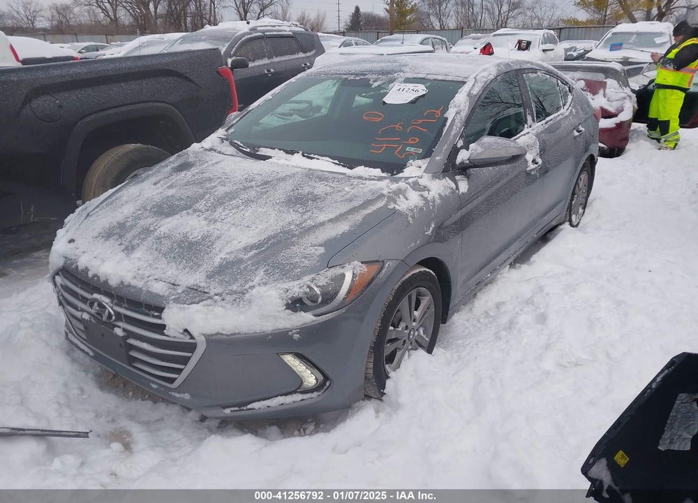2018 HYUNDAI ELANTRA VIN: KMHD84LF7JU606130