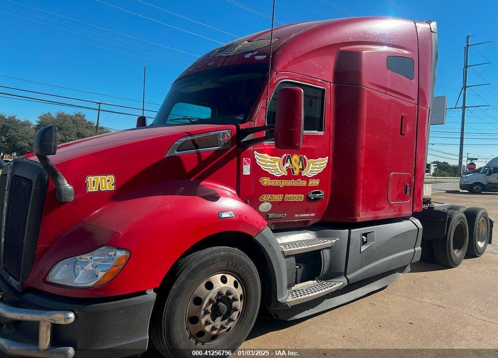 2017 KENWORTH T680 VIN: 1XKYDP9X2HJ138911