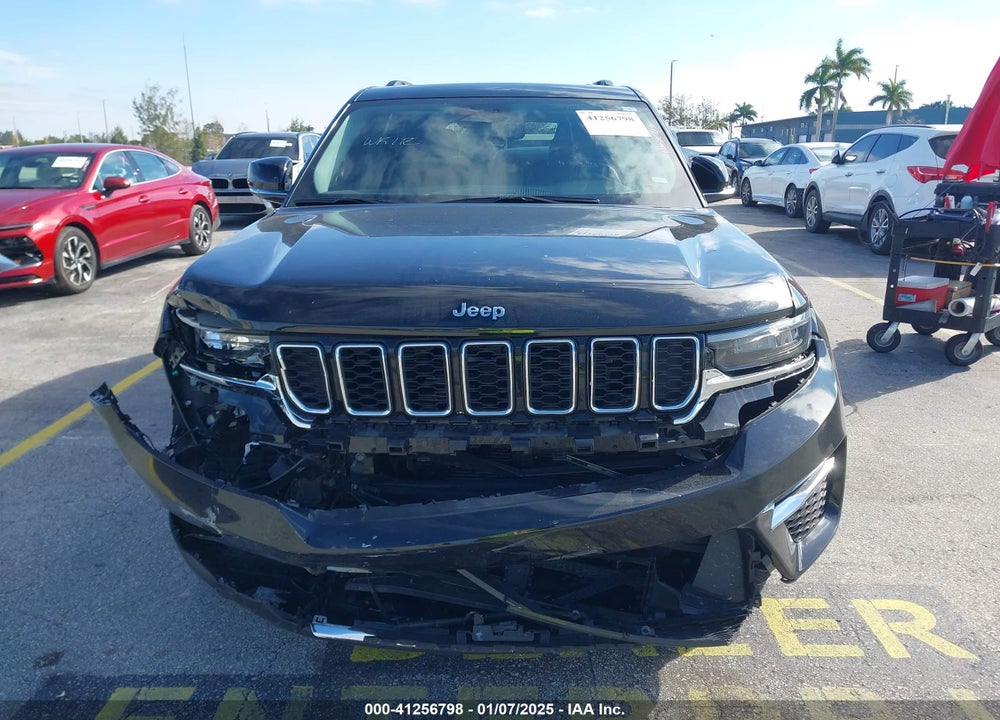 2024 JEEP GRAND CHEROKEE 4XE VIN: 1C4RJYB66R8958000