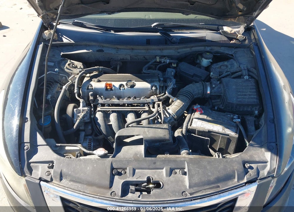 2008 HONDA ACCORD 2.4 LX-P VIN: 1HGCP26478A122179