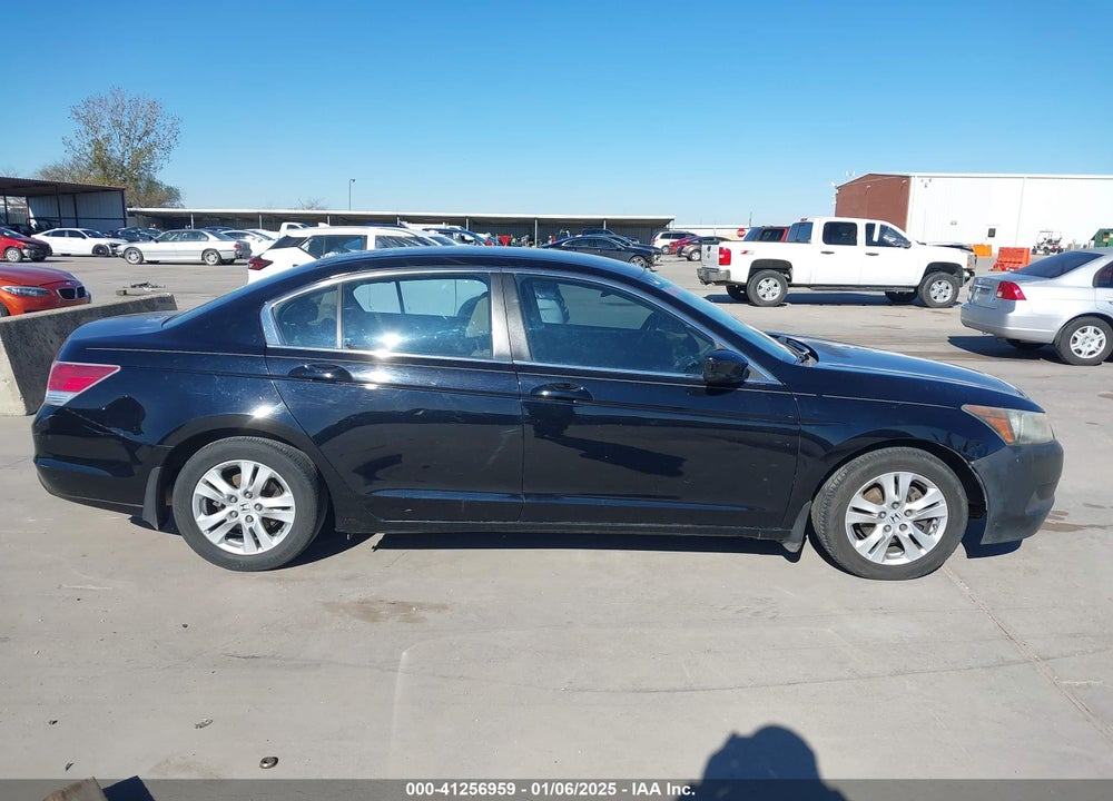 2008 HONDA ACCORD 2.4 LX-P VIN: 1HGCP26478A122179