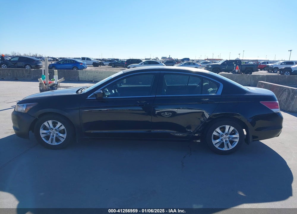 2008 HONDA ACCORD 2.4 LX-P VIN: 1HGCP26478A122179